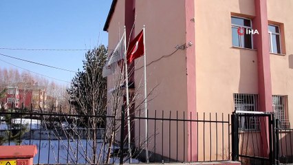 Varto’da Türk Kızılay şubesinden polislere sıcak çorba