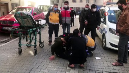 Esenyurt’ta kısıtlama günü bıçaklı yaralama: 2 yaralı