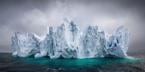 Awesome iceberg collapse during Joshua Holko Polar Photography Experience Filming