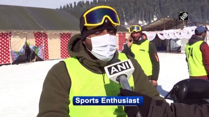 Sports enthusiasts take part in winter games at Gulmarg