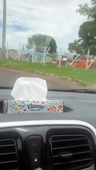 Vídeo da tarde deste sábado (2/1) registra dezenas de ocupações na Asa Norte, com barracos de madeirite e lona