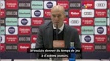 17e j. - Zidane justifie la sortie de Benzema en fin de match