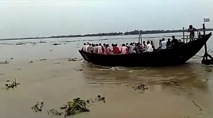 Boat Passing Near Ganga Ghat...