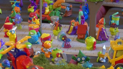 Los SuperThings llegan al Ateneo con más de 1.100 figuras