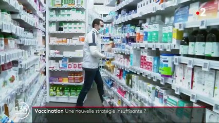 Vaccination contre le coronavirus : le retard de la France agace certains scientifiques et élus