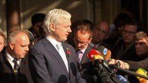 GB: Assange, ad ore il verdetto sull'estradizione, negli USA rischia l'ergastolo