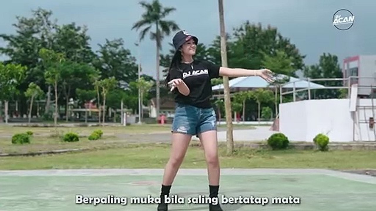 DJ MENCARI ALASAN - YEYEN NOVITA FT DJ ACAN (JATIM SLOW BASS) - YouTube