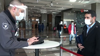 Covid-19'u iki kez atlatıp görevlerine dönen sağlıkçılar uyardı: 'Bu işin şakası yok'