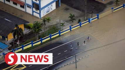 Number of flood victims in Johor drops, evacuees allowed to return home