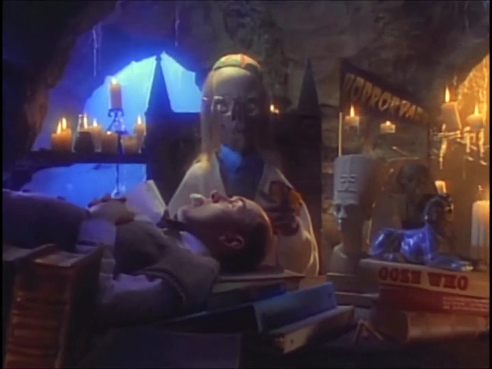 Tales From The Crypt S05 E09 Creep Course Dailymotion Video