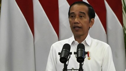 Luncurkan Bantuan Tunai se-Indonesia, Jokowi: Jangan Dipakai untuk Beli Rokok