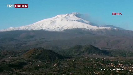 Etna Yanardağı yeniden harekete geçti