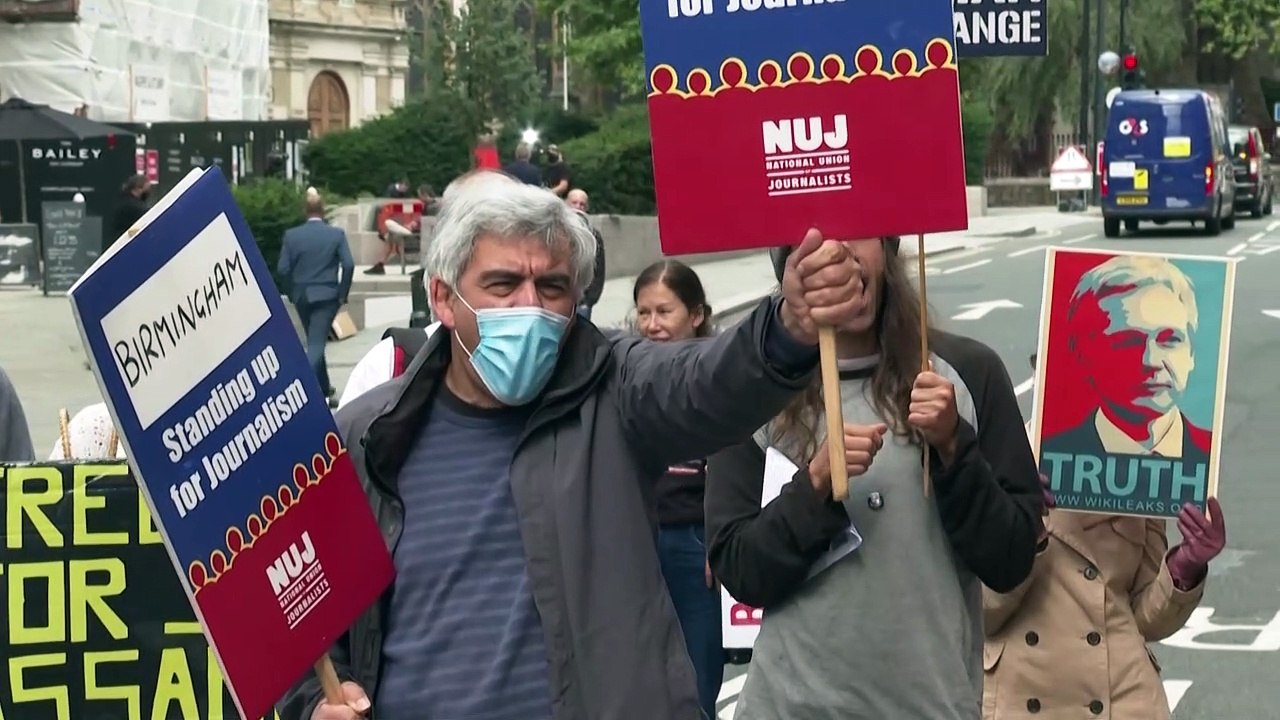 Julian Assange - Held oder gefährlichster Mann der Welt?