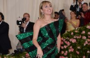 Miley Cyrus ha decorado su casa con juguetes sexuales