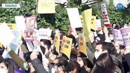Boğaziçi Üniversitesi Öğrencileri Yeni Rektörü Protesto Etti