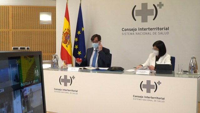 Darias e Illa durante el Consejo Interterritorial del Sistema Nacional de Salud