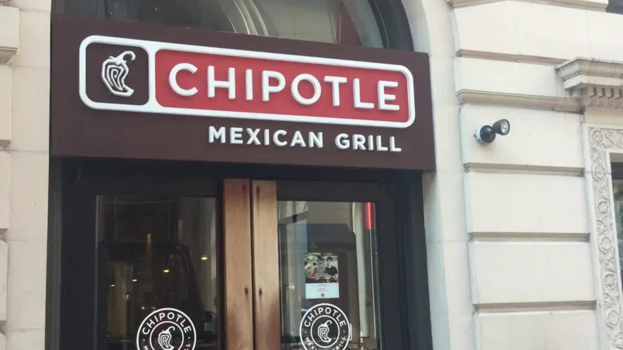 Chipotle Launching Cauliflower Rice