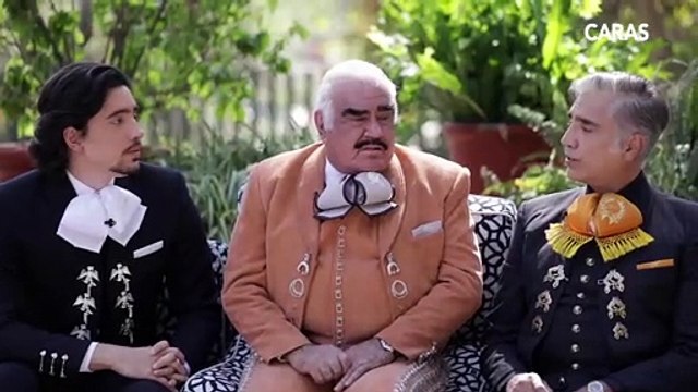 Alejandro Fernández, Vicente Fernández y Alejandro Fernández Jr cantan juntos Amor de los Dos .