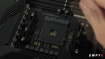 AMD RYZEN 9 5900X & RX 6800 XT ft. CORSAIR - Time Lapse Build