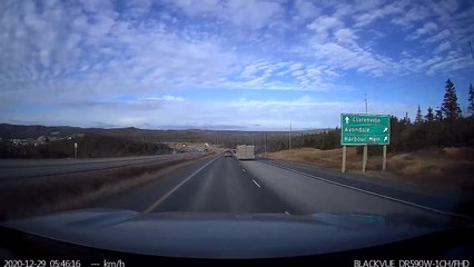 Trailer Looses a Tire