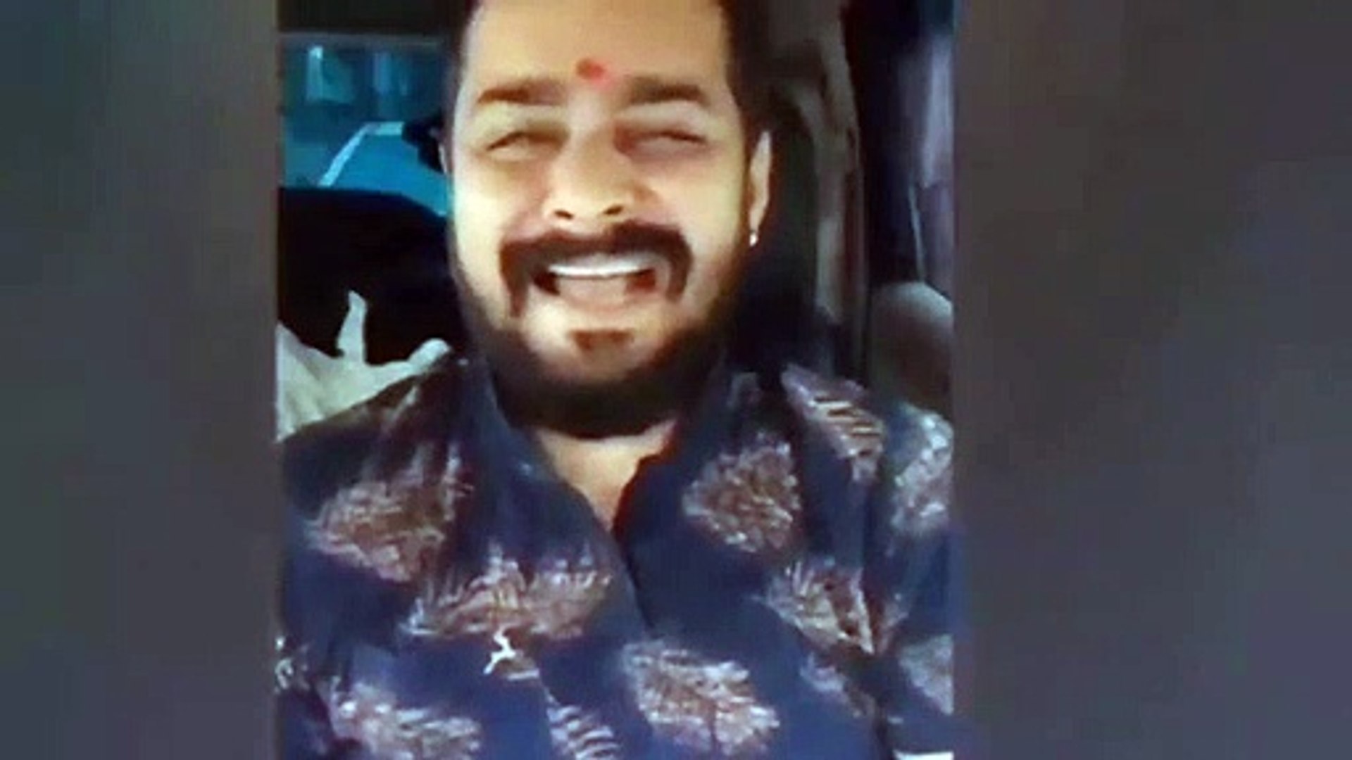 Hindustani bhau laughing | funny meme | bhau laughing scene - video  Dailymotion