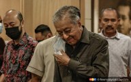 Time to step aside, Dr Mahathir advices Muhyiddin