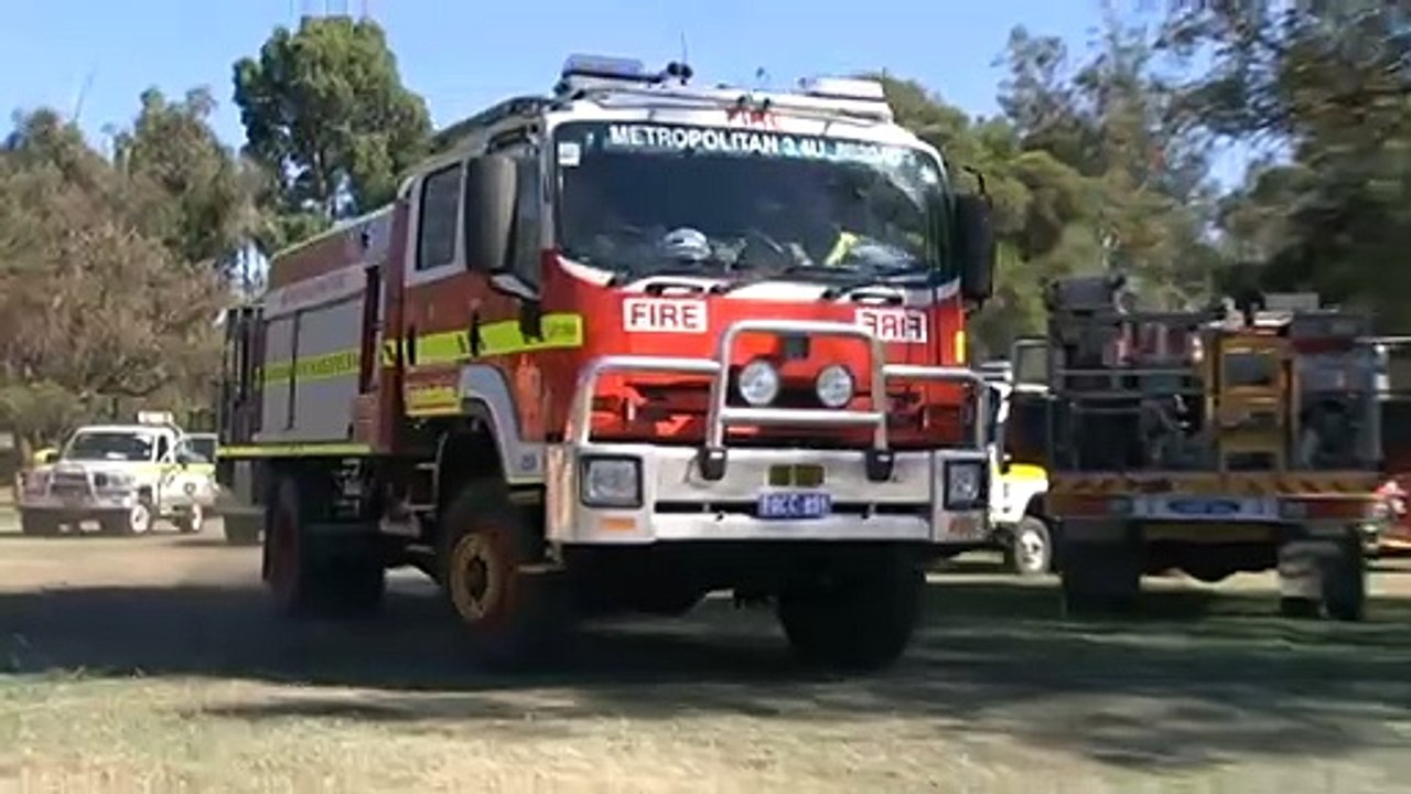 Residents north of Perth urged to evacuate due to bushfire
