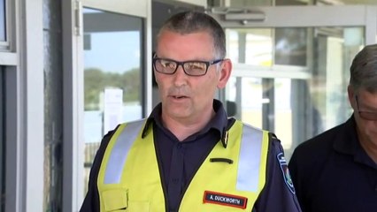 Emergency bushfire warning issues for residents north of Perth