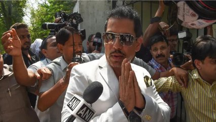 Income tax officials to quiz Robert Vadra again