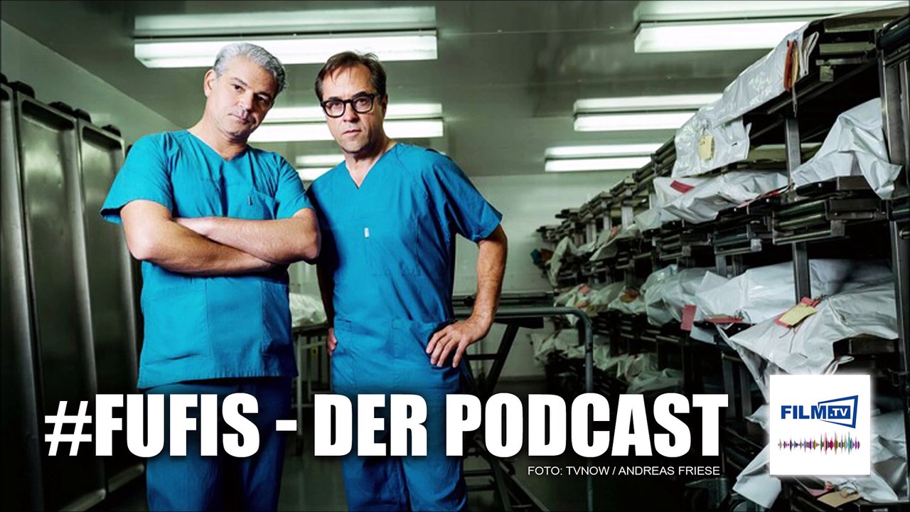 Jan Josef Liefers obduziert echte Leichen // FUFIS