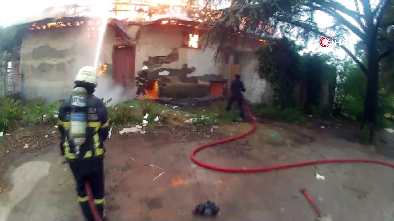 İki kez alevlere teslim olan tarihi konak kent estetiğine katkı sağlamaya devam ediyor