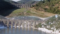 Alibeyköy Barajı’nda aynı noktada çarpıcı görüntüler…