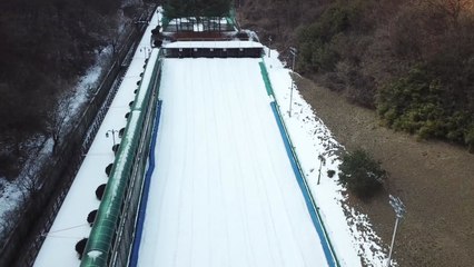 겨우 문 연 눈썰매장 손님은 딱 9명...겨울 스포츠 '한숨' / YTN