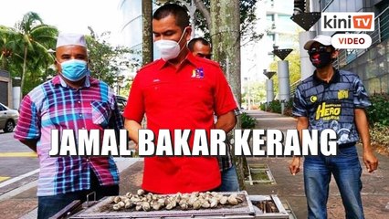 Jamal buat gimik lagi, kali ini bakar kerang di Putrajaya