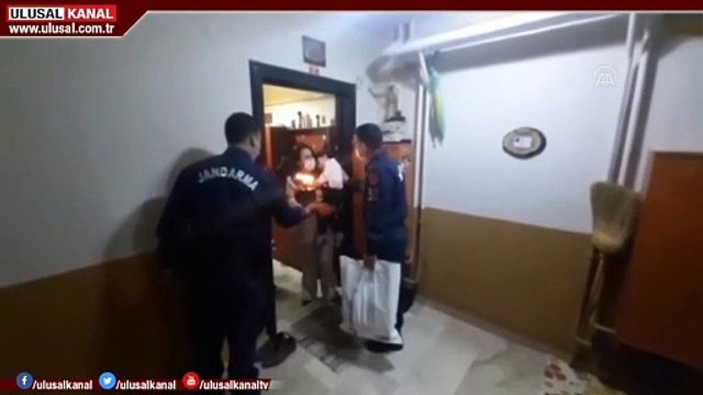 Jandarmadan asker çocuğuna doğum günü sürprizi