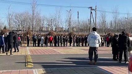 Vacuna china es efectiva contra las variantes del covid-19, según su creador