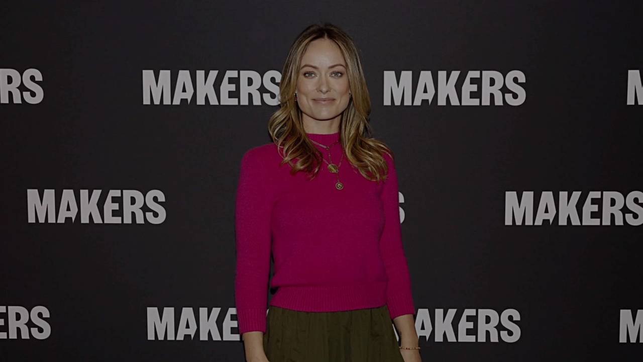 Olivia Wilde and Harry Styles Were Spotted Hold...