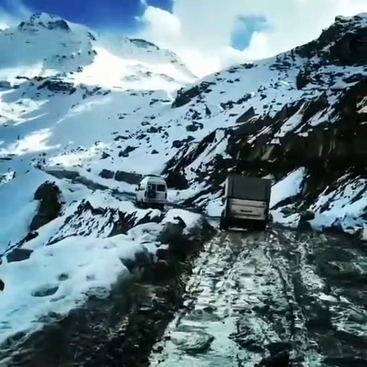 Leh Manali Road