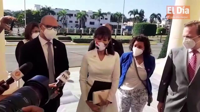 Embajadora Estados Unidos asegura relaciones con RD están más fuerte que nunca
