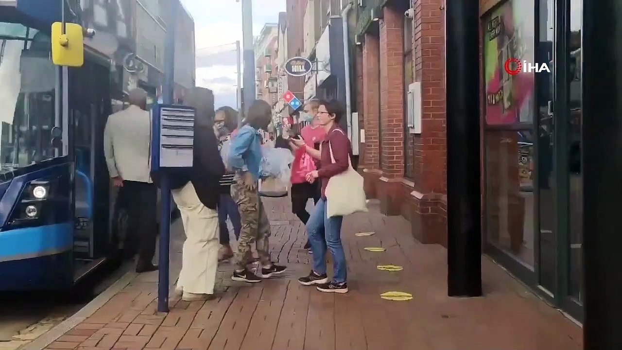 - İngiltere'de günlük Covid-19 vaka sayısı 60 bini aştı- Son 24 saatte 60 bin 916 yeni vaka