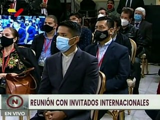 Pdte. Maduro: Yo estoy parado aquí porque afuera hay un pueblo valiente, organizado y consciente