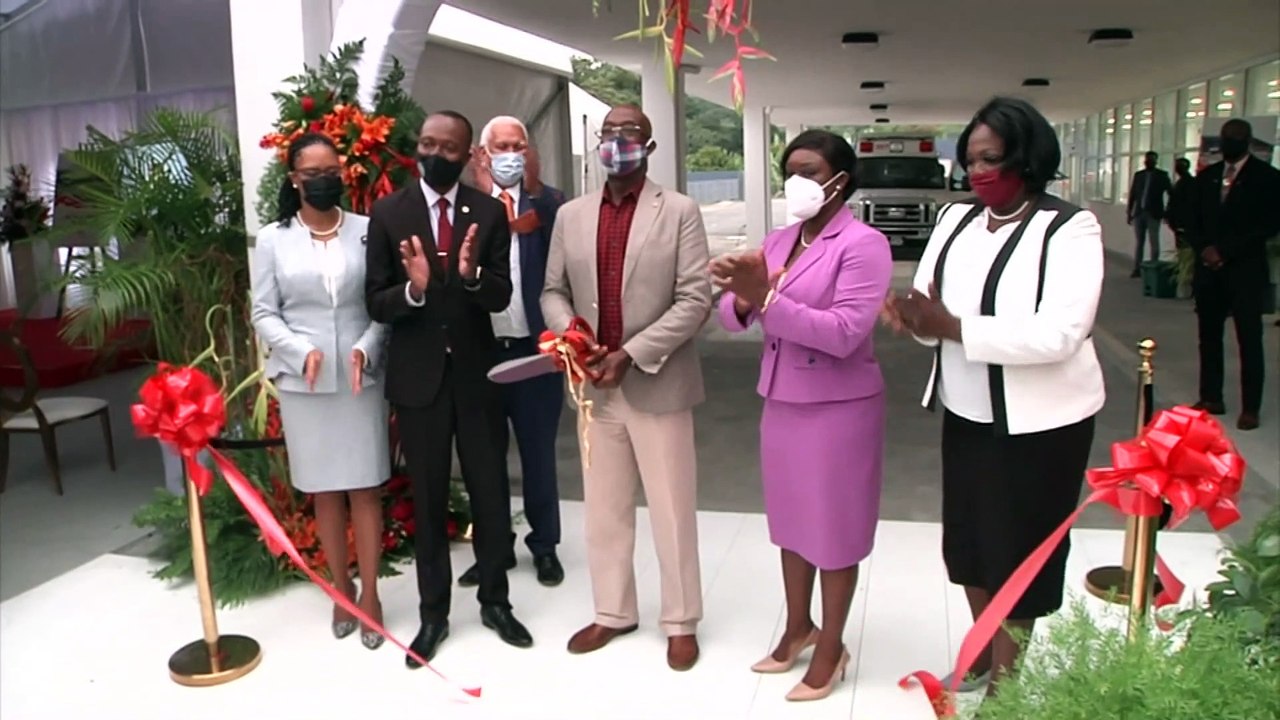 PM OPENS ROXBOROUGH HOSPITAL