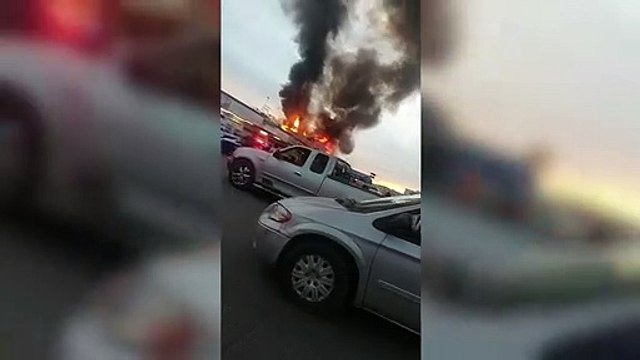 Se incendia bodega de especias en el Mercado de Abastos en Culiacán