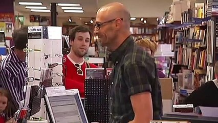 Middle-aged workers hit by COVID job losses struggling