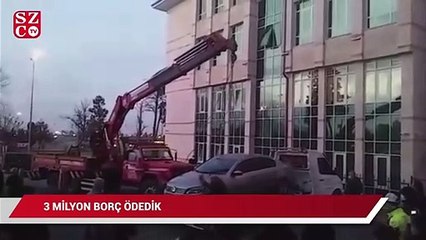 Descargar video: AKP'nin borçları yüzünden CHP'li Başkanın makam otosu haczedildi