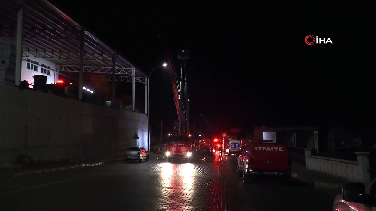 Kayseri’de Mobilya Fabrikasında Korkutan Yangını