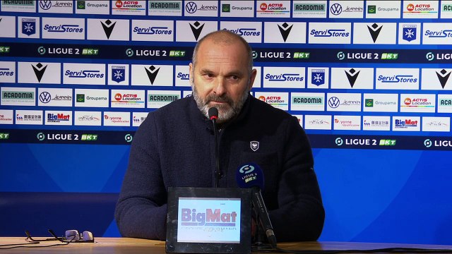 J18 Ligue 2 BKT : La réaction de P.Dupraz après AJ Auxerre 1-1 SMCaen