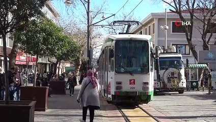 Bursa’da nostaljik tramvay çalışmaya başladı