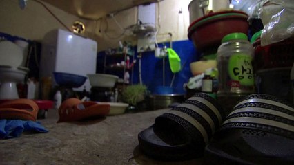 "연탄 기부도 줄었는데"...비닐하우스·쪽방 덮친 한파 / YTN