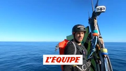 Petite intervention en tête de mât pour Dalin - Voile - Vendée Globe